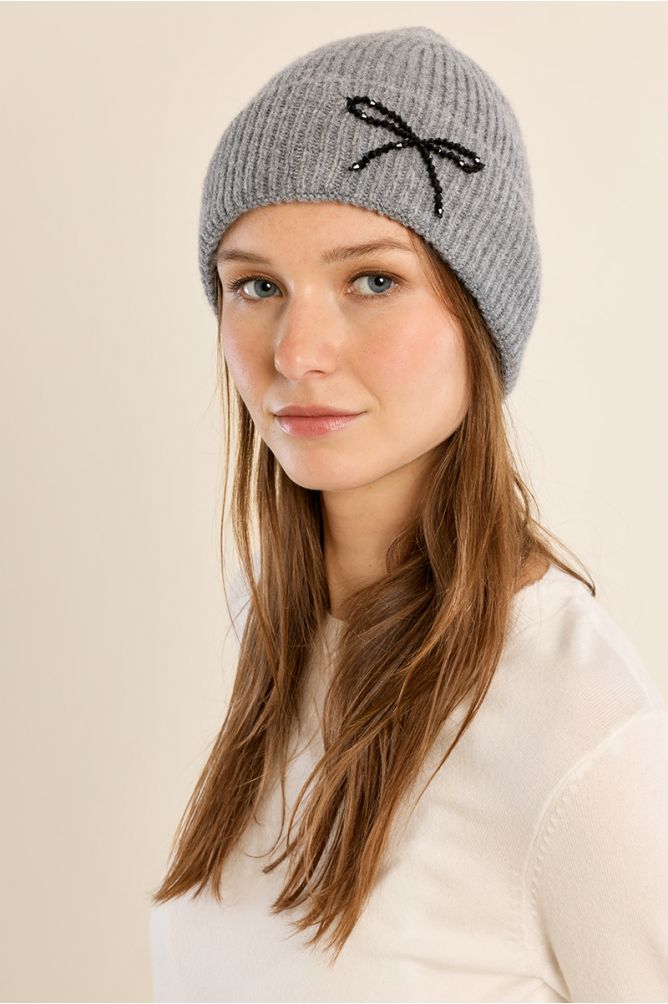 Molly Bracken Ribbed Knitted Hat with Bow - Grey.