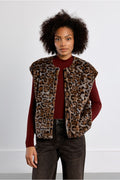 Molly Bracken Sleeveless Faux Fur Jacket - Leopard.
