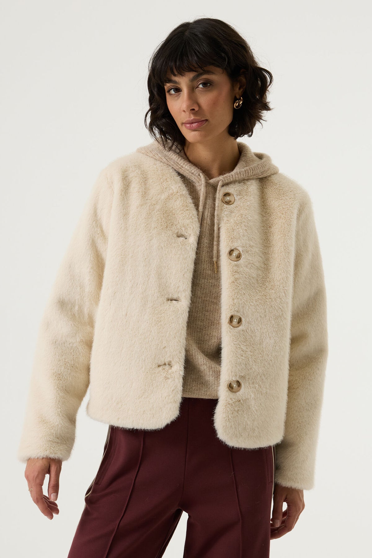 Garcia Faux Fur Jacket - Cream.