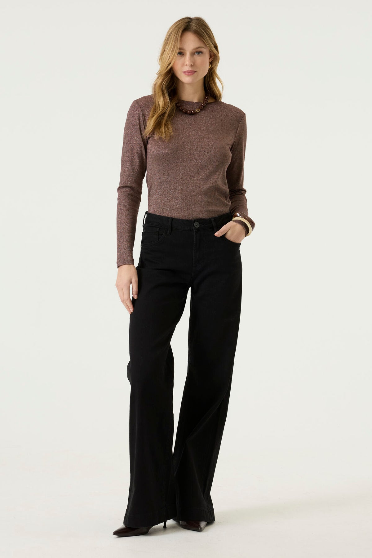 Garcia Long Sleeve Shimmer Top - Brown.