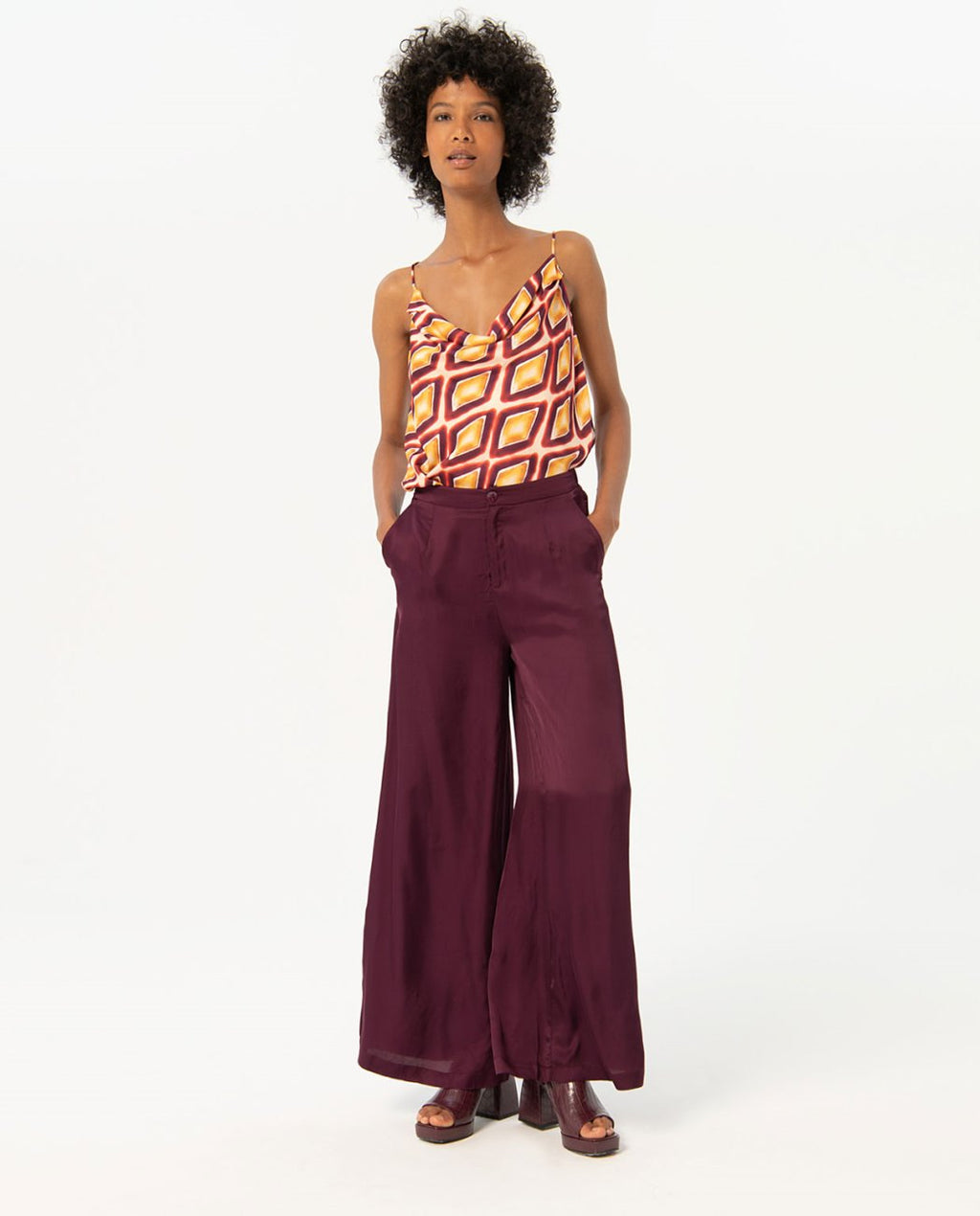 Surkana Wide long trousers-Maroon